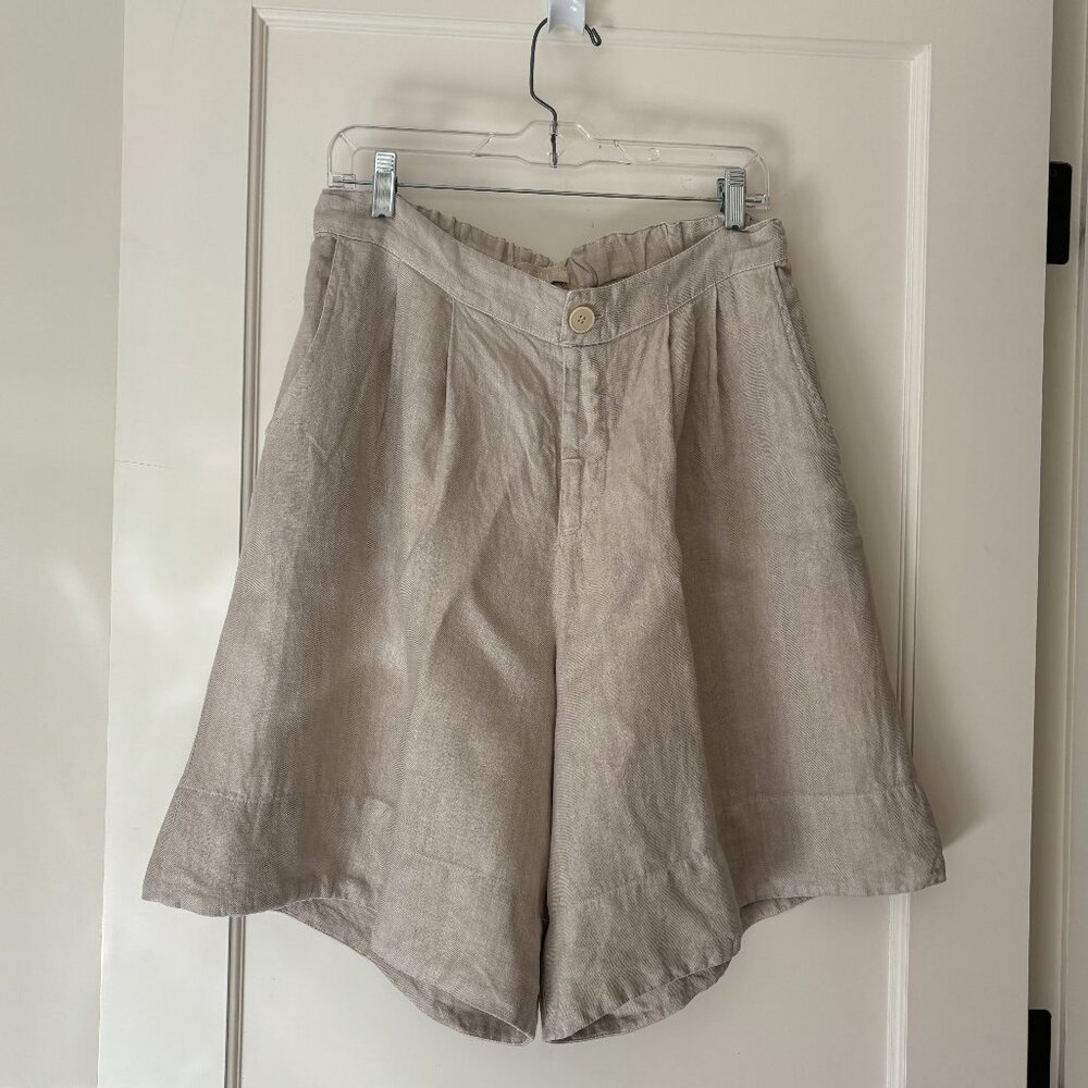 CP Shades Natural Linen Shorts Pleated  Size Med